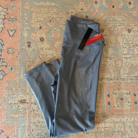 NWT High Rise 7/8 Clear Foil Legging Steel Blue - Picture 3 of 4